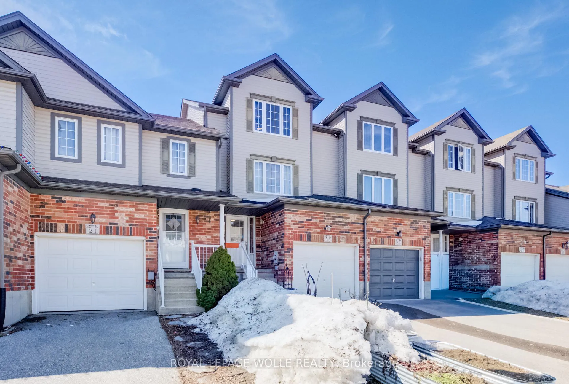 Photo 1 of 23 Madeleine Street, Kitchener, Huron Park — HOMEH