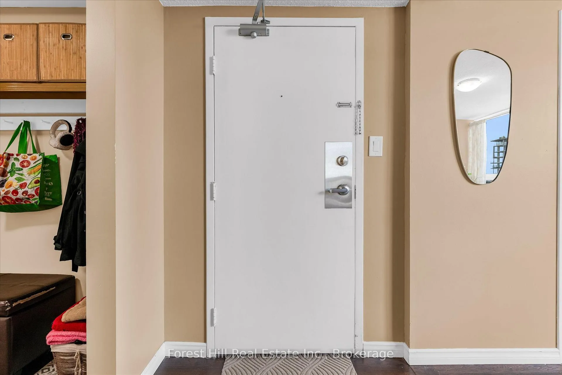Photo 2 of Unit 502, 20 Speers Road, Oakville, Central — HOMEH