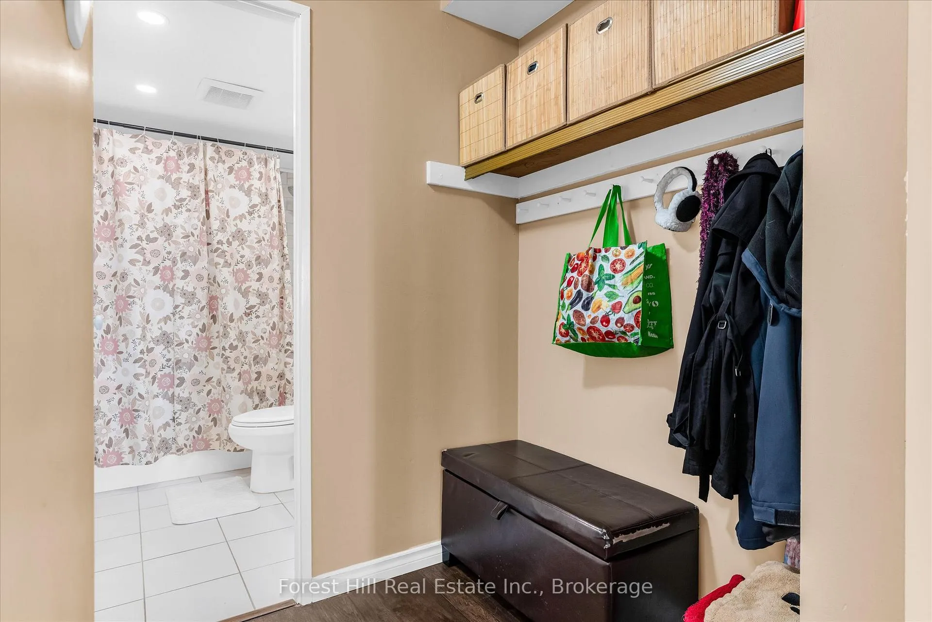 Photo 12 of Unit 502, 20 Speers Road, Oakville, Central — HOMEH