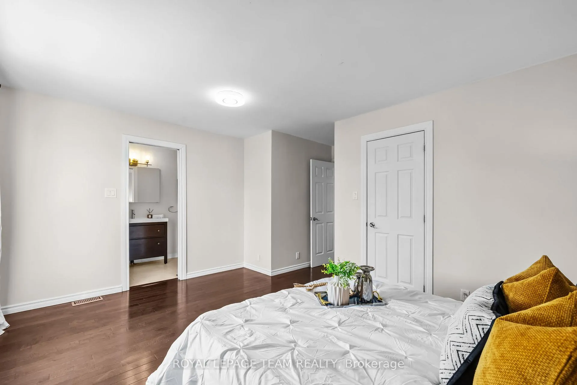 Photo 19 of 44 Chestnut Street, Ottawa, Ottawa East — HOMEH