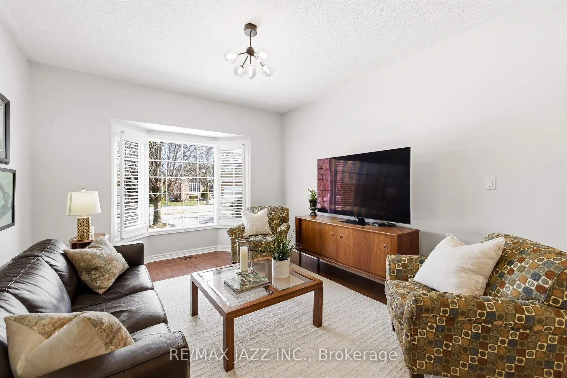 Photo 15 of 20 Commons Boulevard, Scugog, Port Perry — HOMEH