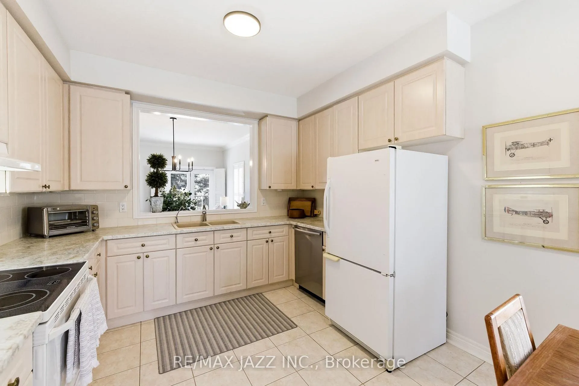 Photo 19 of 20 Commons Boulevard, Scugog, Port Perry — HOMEH