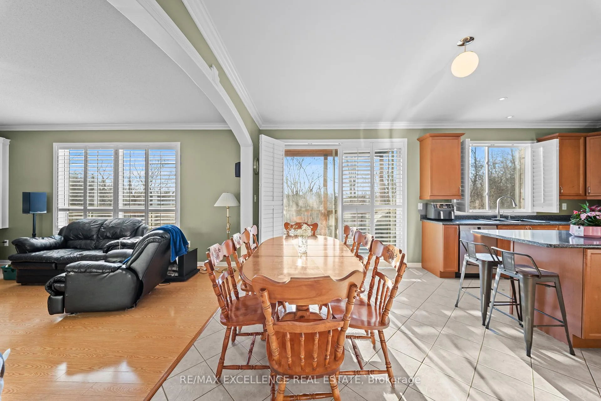 Photo 6 of 82 Bloomsbury Avenue, Brampton, Vales of Castlemore — HOMEH