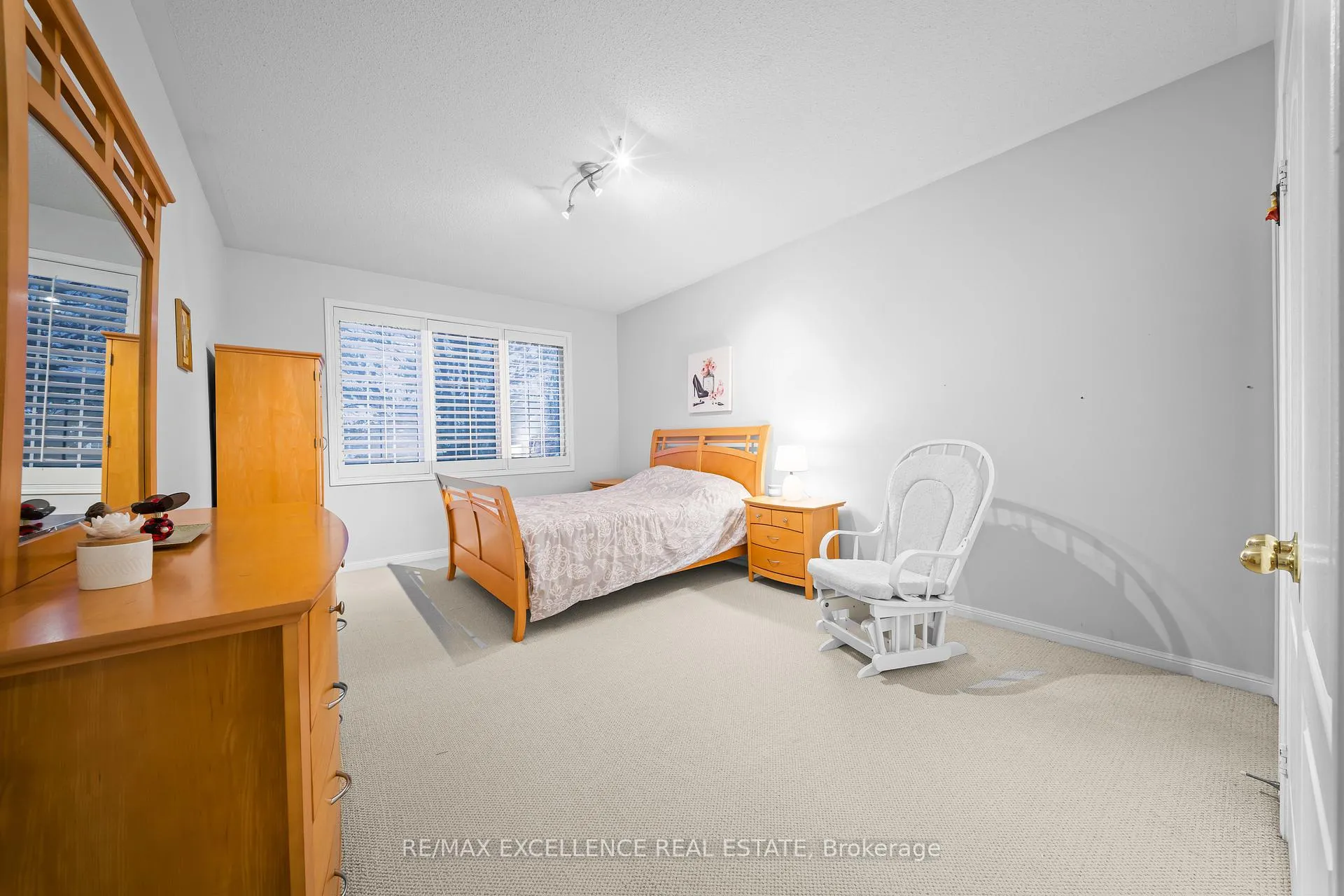 Photo 15 of 82 Bloomsbury Avenue, Brampton, Vales of Castlemore — HOMEH