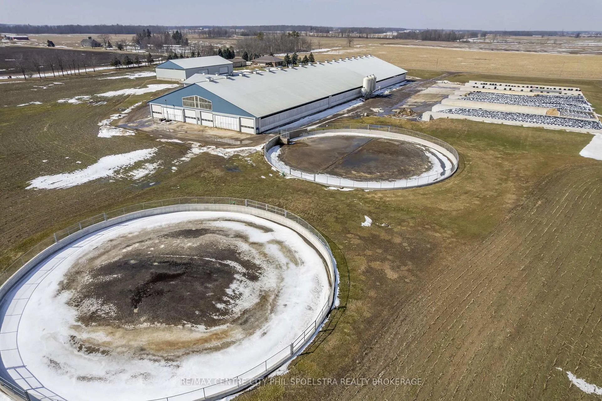 Photo 6 of 5029 Falconbridge Drive, Southwest Middlesex, Rural Southwest Middlesex — HOMEH