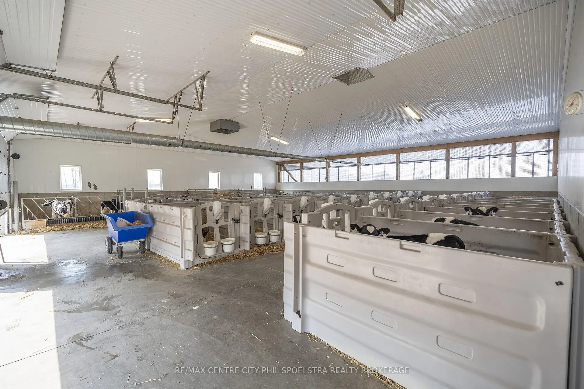 Photo 19 of 5029 Falconbridge Drive, Southwest Middlesex, Rural Southwest Middlesex — HOMEH
