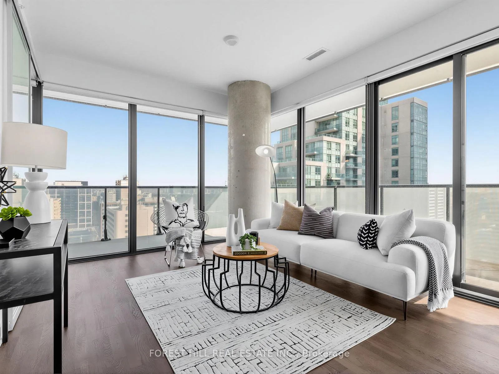 Photo 1 of Unit 1210, 185 Roehampton Avenue, Toronto, Mount Pleasant West — HOMEH