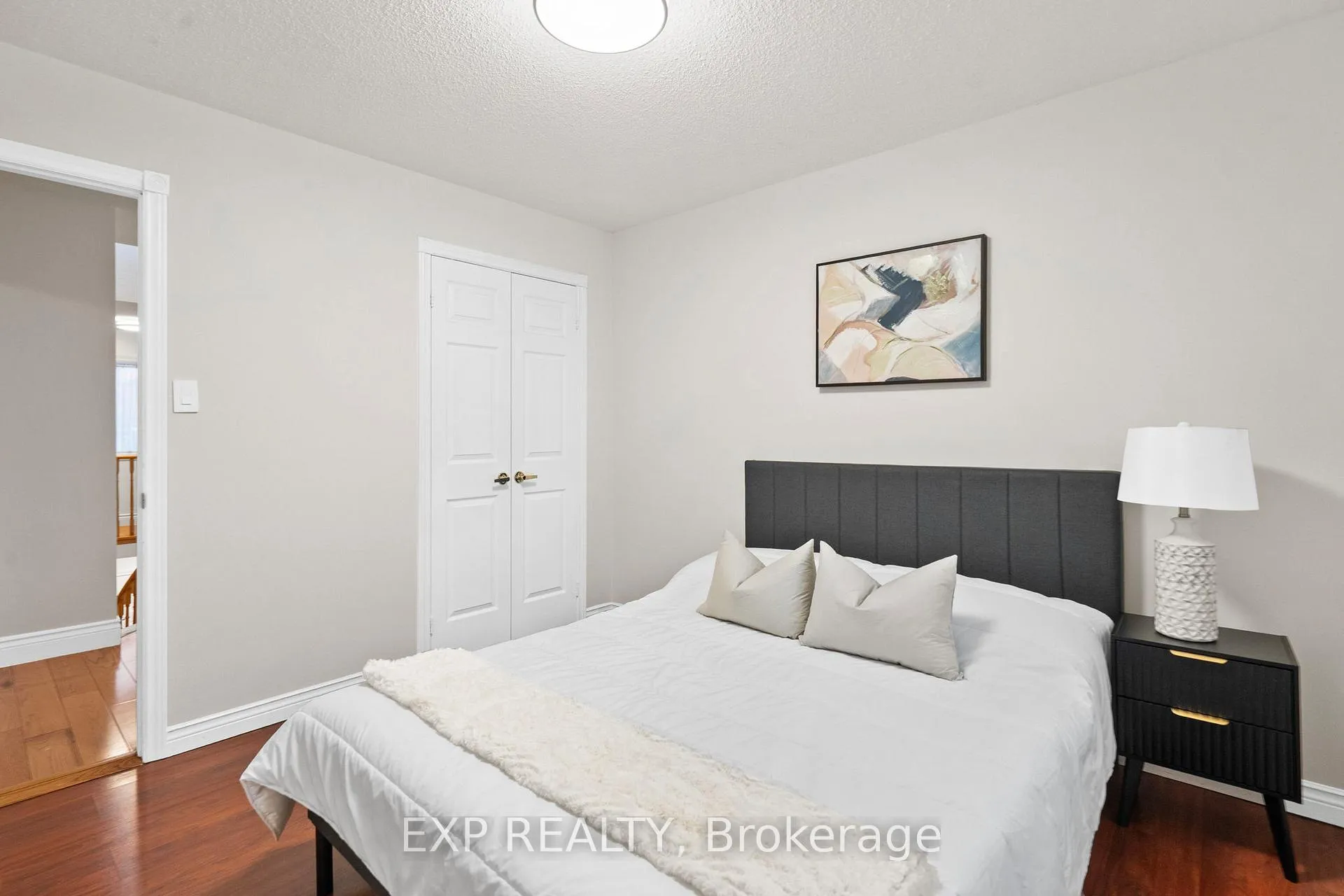 Photo 20 of 54 Holbrook Court, Markham, Unionville — HOMEH