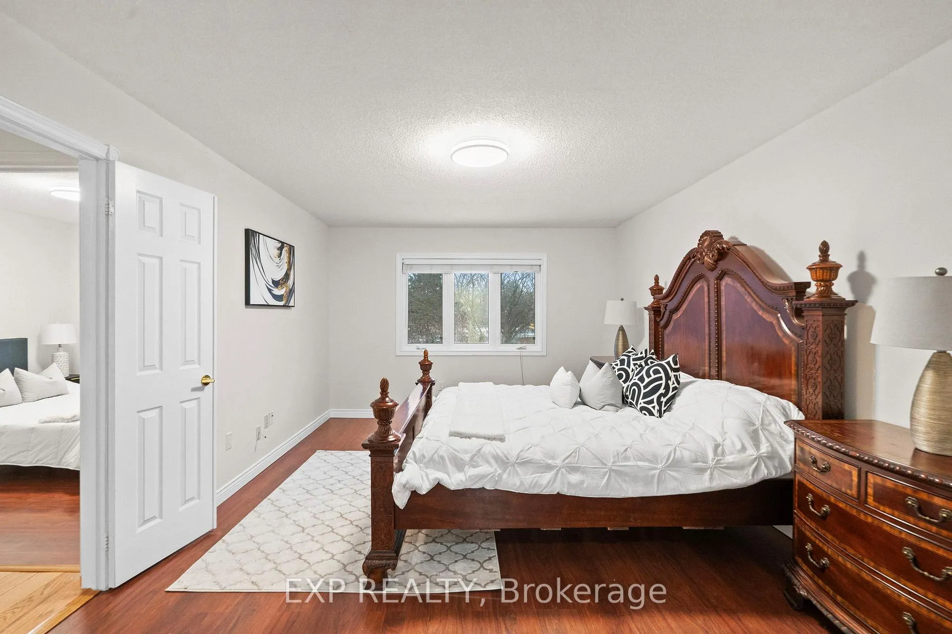 Photo 21 of 54 Holbrook Court, Markham, Unionville — HOMEH