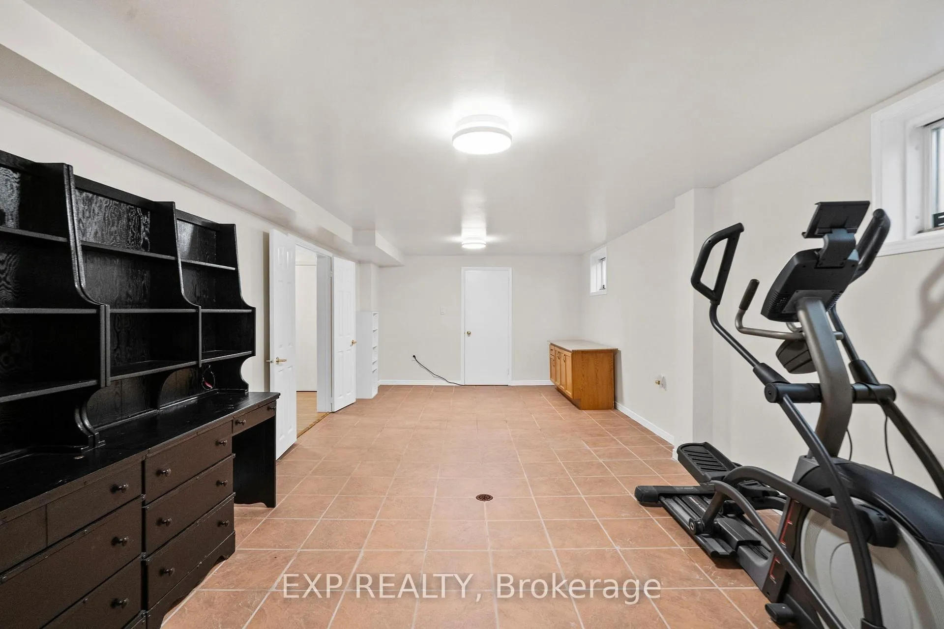 Photo 29 of 54 Holbrook Court, Markham, Unionville — HOMEH