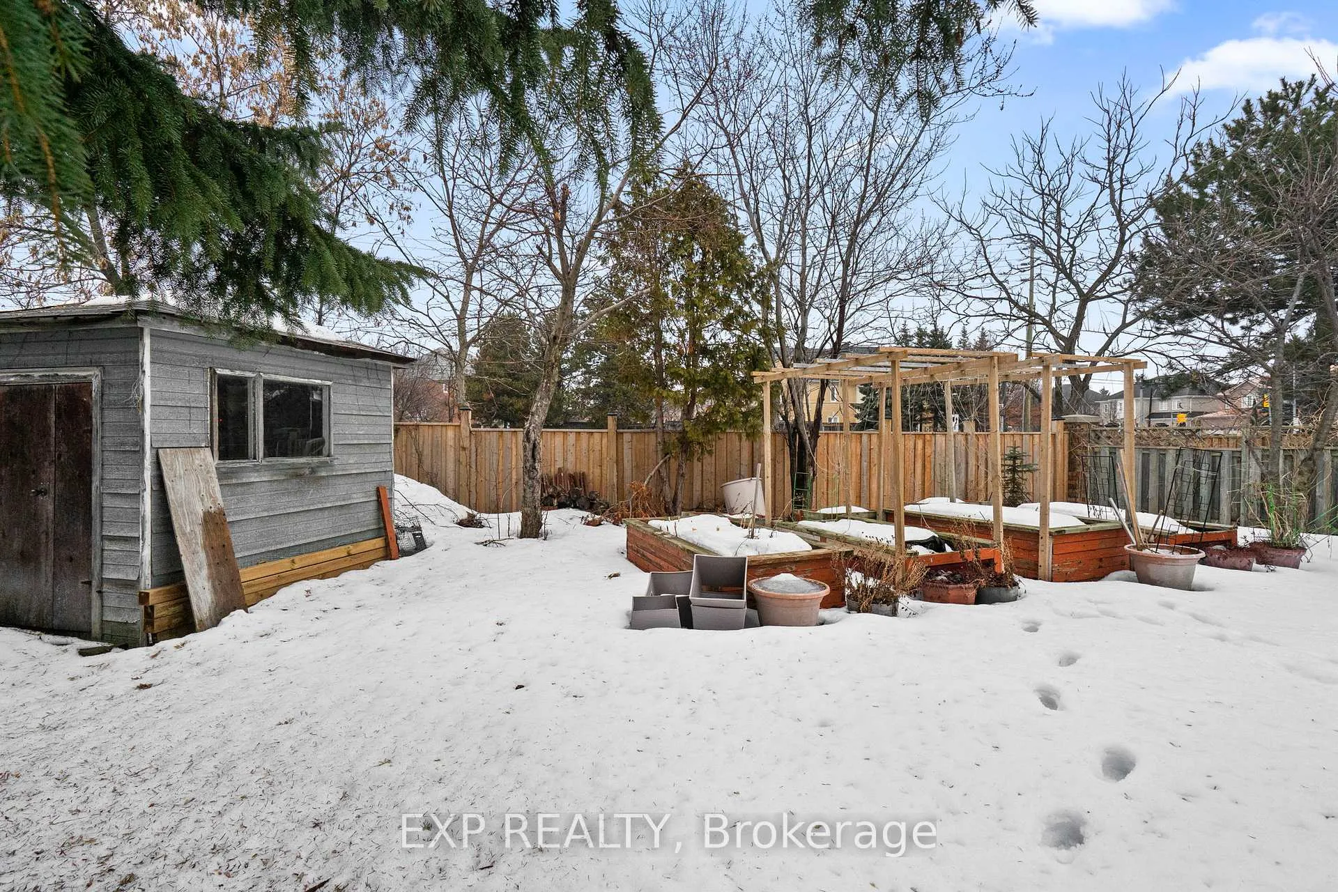 Photo 34 of 54 Holbrook Court, Markham, Unionville — HOMEH