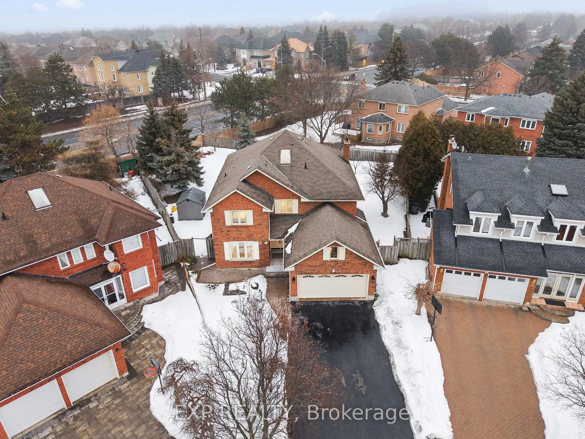 Photo 38 of 54 Holbrook Court, Markham, Unionville — HOMEH