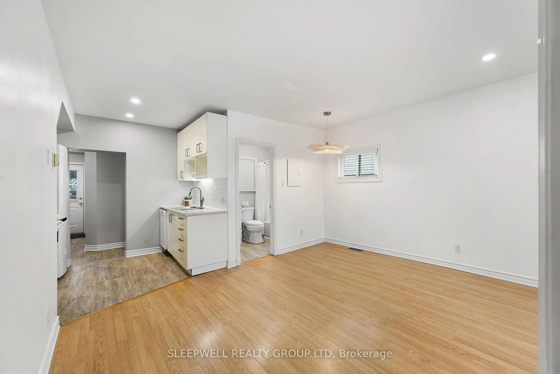Photo 6 of Unit #1, 33 Pinhey Street, Ottawa, Hintonburg — HOMEH