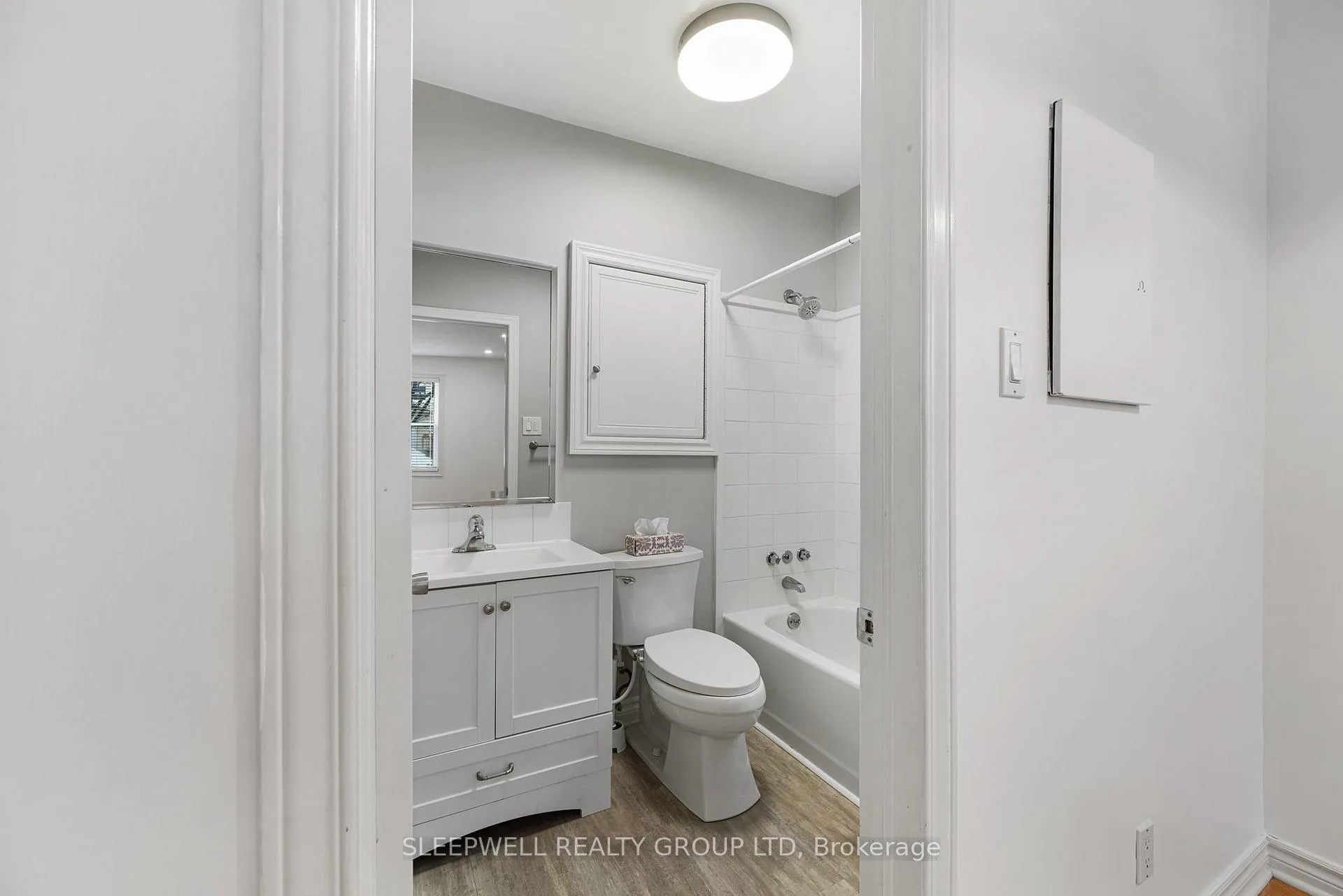 Photo 7 of Unit #1, 33 Pinhey Street, Ottawa, Hintonburg — HOMEH