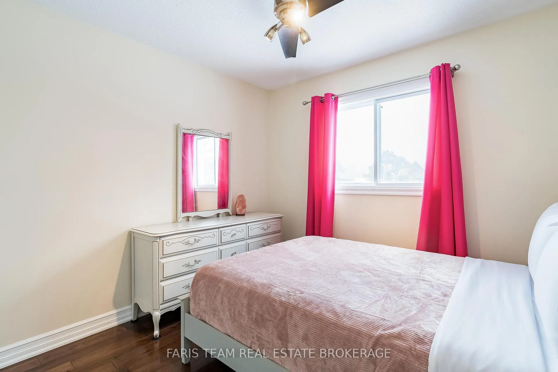 Photo 19 of 10 Surrey Lane, Clearview, New Lowell — HOMEH