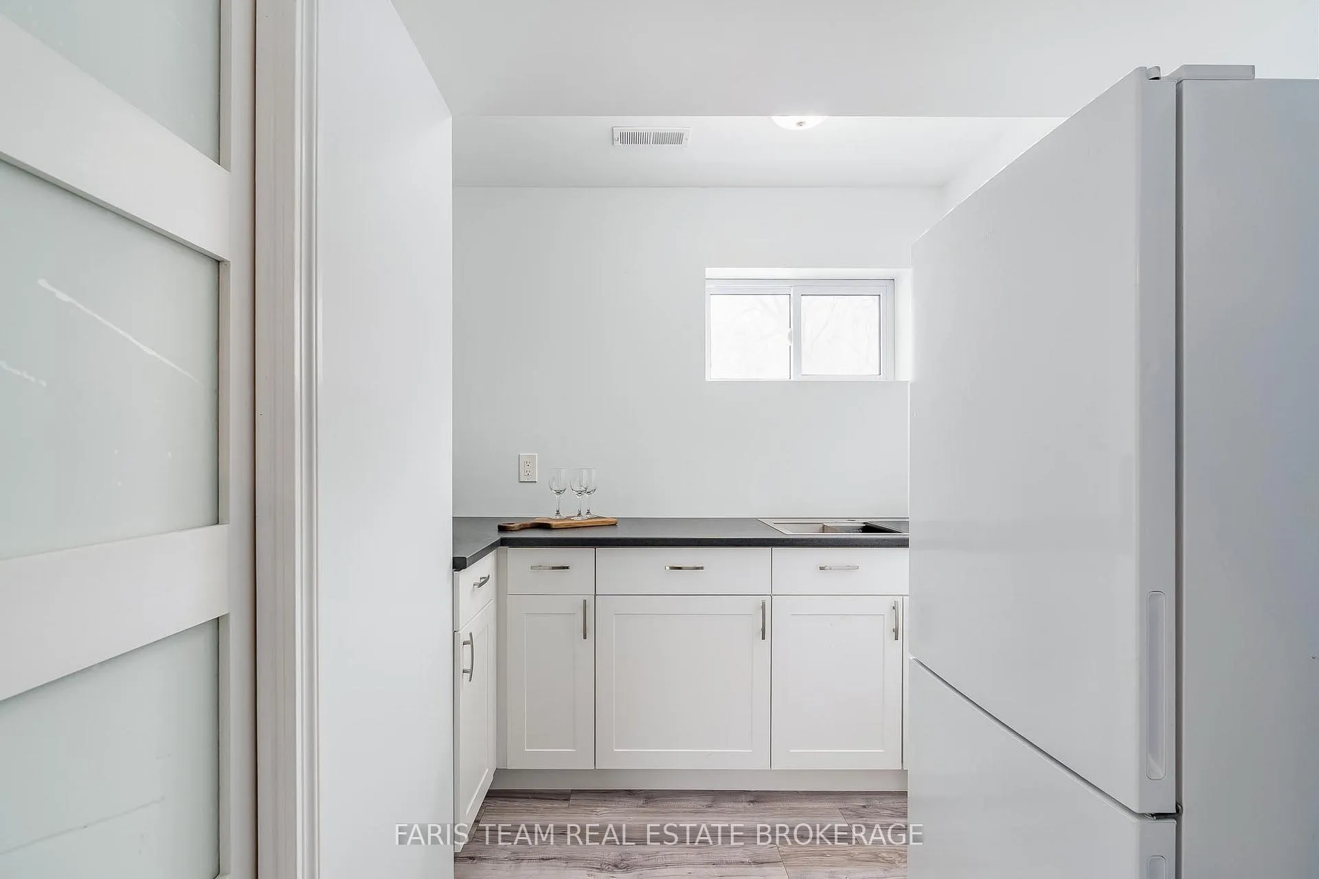 Photo 26 of 10 Surrey Lane, Clearview, New Lowell — HOMEH