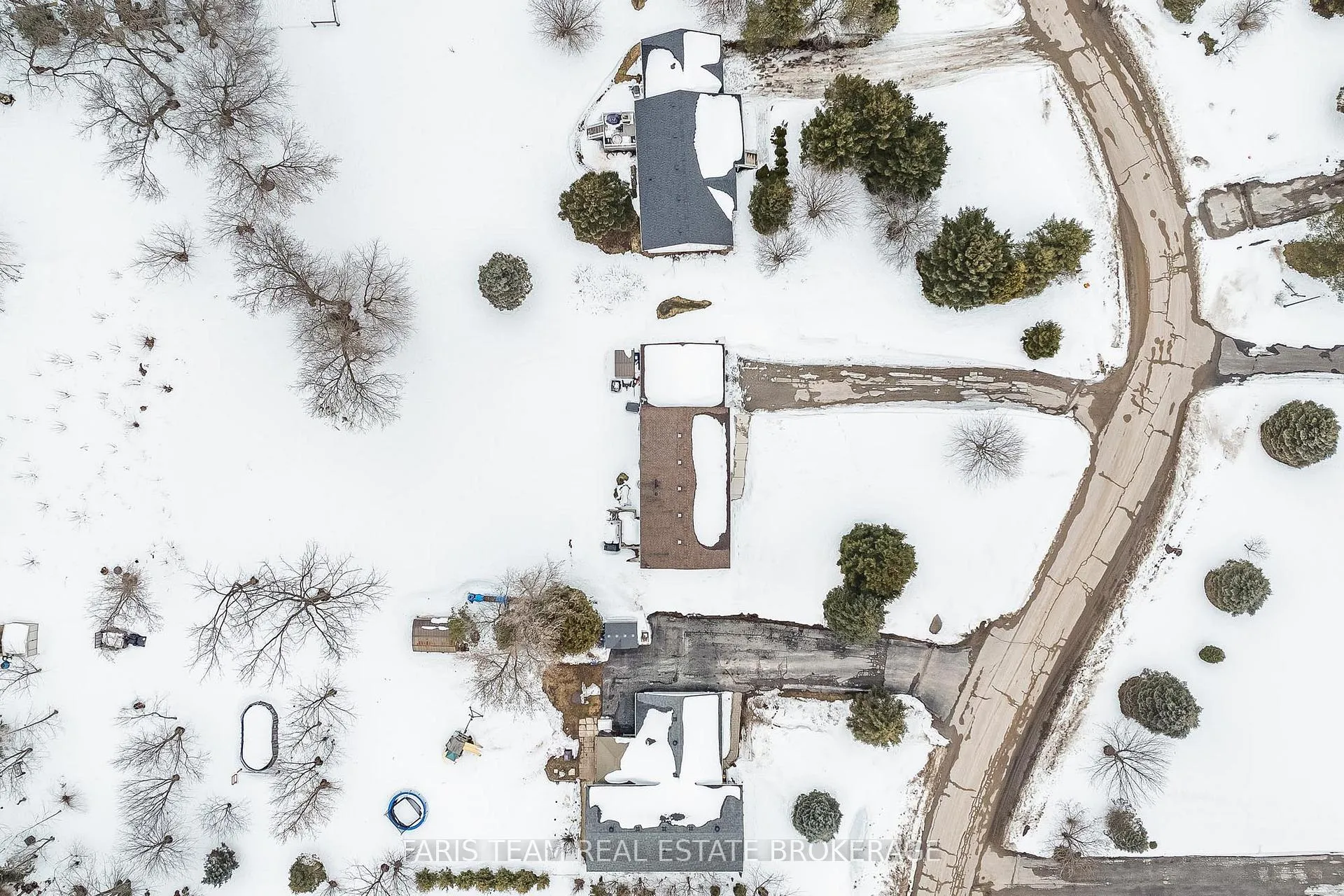 Photo 37 of 10 Surrey Lane, Clearview, New Lowell — HOMEH