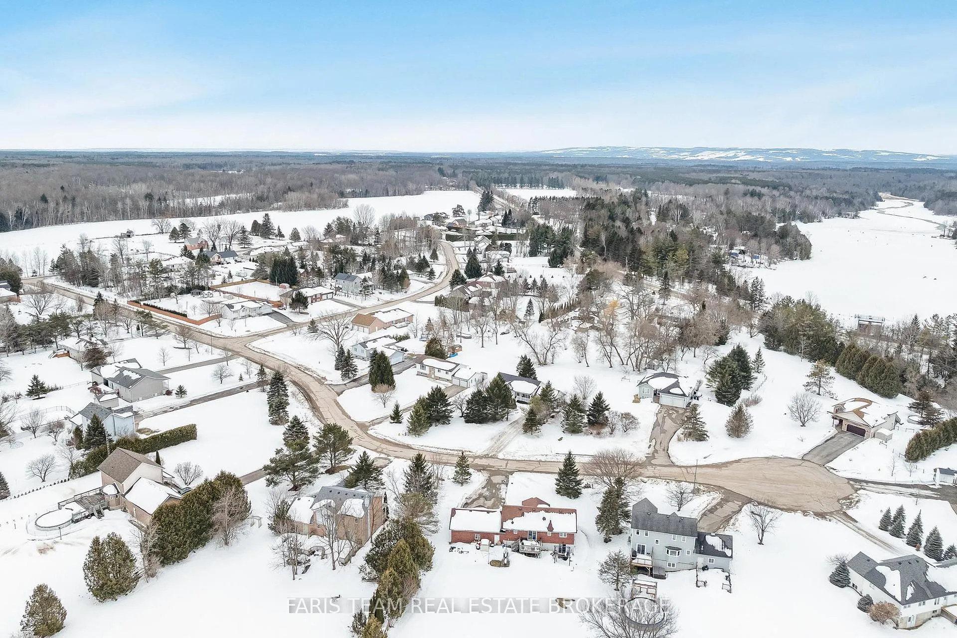 Photo 39 of 10 Surrey Lane, Clearview, New Lowell — HOMEH