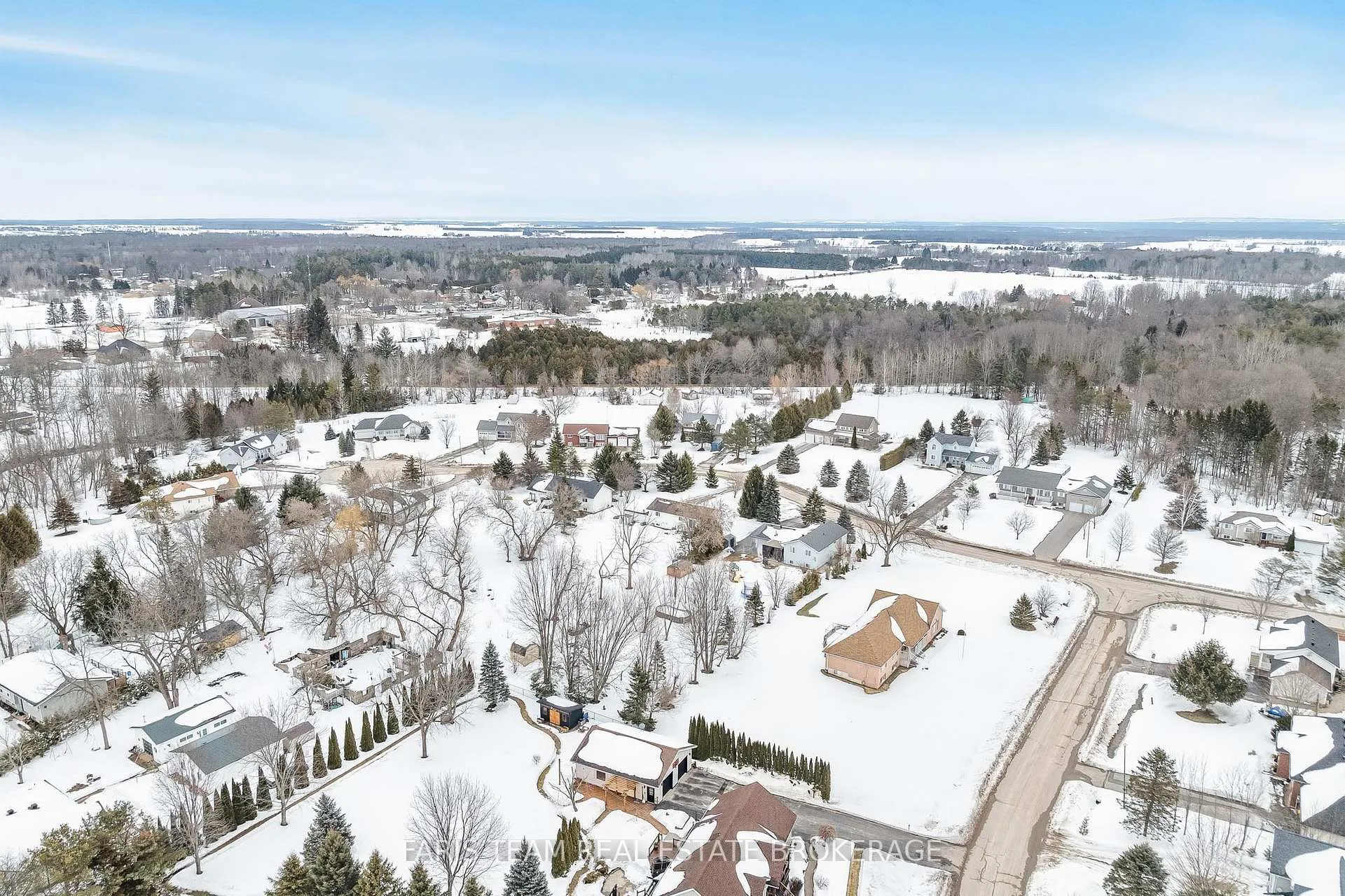 Photo 41 of 10 Surrey Lane, Clearview, New Lowell — HOMEH
