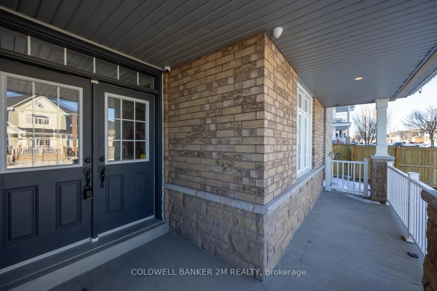 Photo 7 of 500 Lakebreeze Drive, Clarington, Newcastle — HOMEH