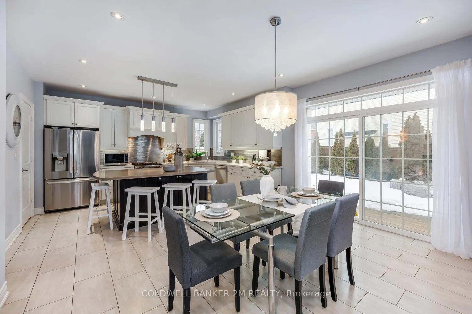 Photo 19 of 500 Lakebreeze Drive, Clarington, Newcastle — HOMEH