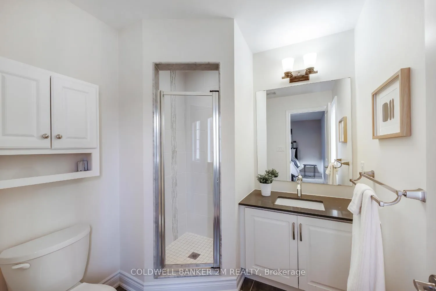 Photo 33 of 500 Lakebreeze Drive, Clarington, Newcastle — HOMEH