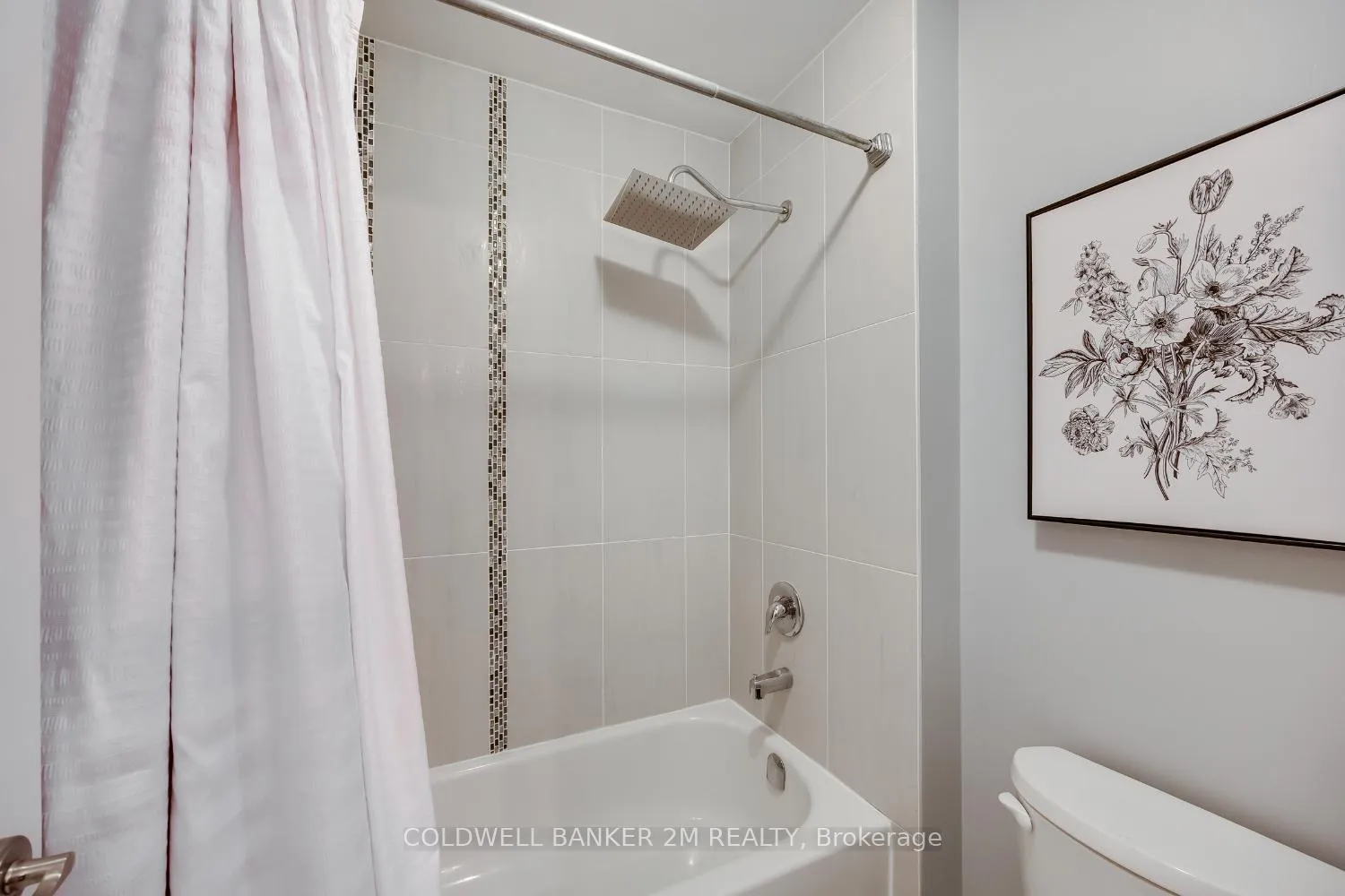 Photo 36 of 500 Lakebreeze Drive, Clarington, Newcastle — HOMEH