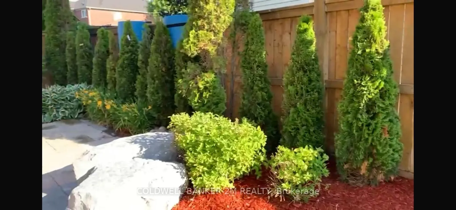 Photo 46 of 500 Lakebreeze Drive, Clarington, Newcastle — HOMEH