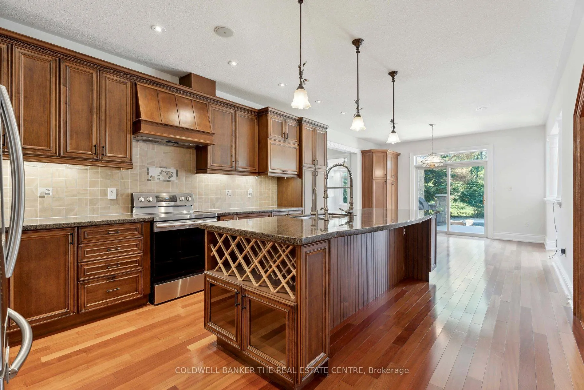 Photo 13 of 54 Pine Post Road, Georgina, Historic Lakeshore Communities — HOMEH