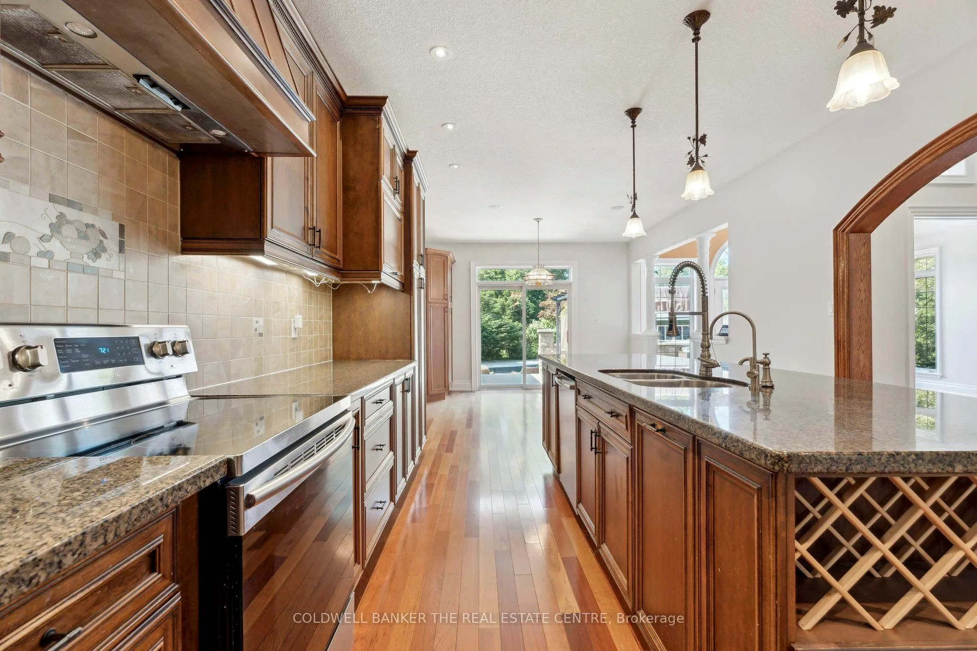 Photo 15 of 54 Pine Post Road, Georgina, Historic Lakeshore Communities — HOMEH
