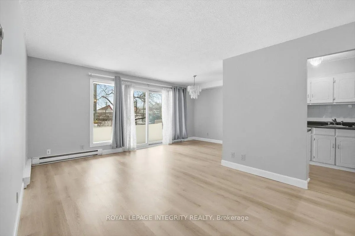 Photo 11 of Unit 109, 158A McArthur Avenue, Ottawa, Vanier — HOMEH
