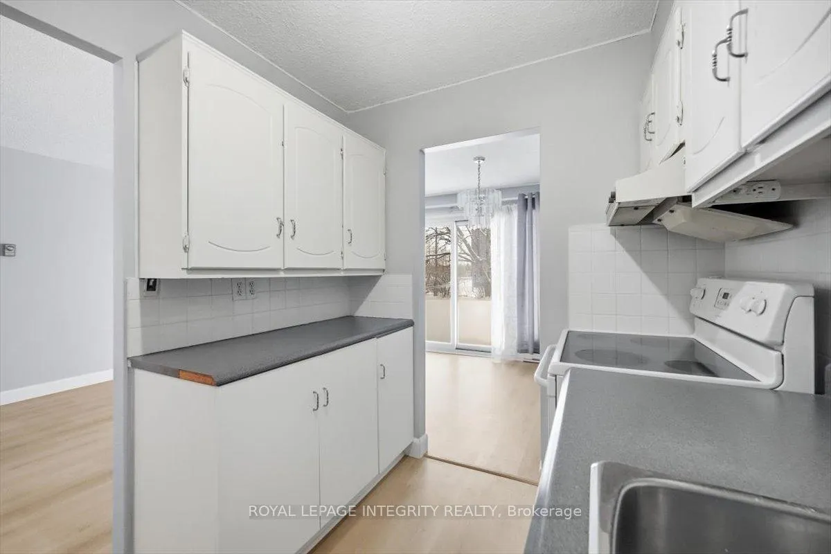 Photo 21 of Unit 109, 158A McArthur Avenue, Ottawa, Vanier — HOMEH