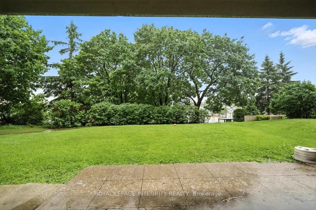 Photo 32 of Unit 109, 158A McArthur Avenue, Ottawa, Vanier — HOMEH