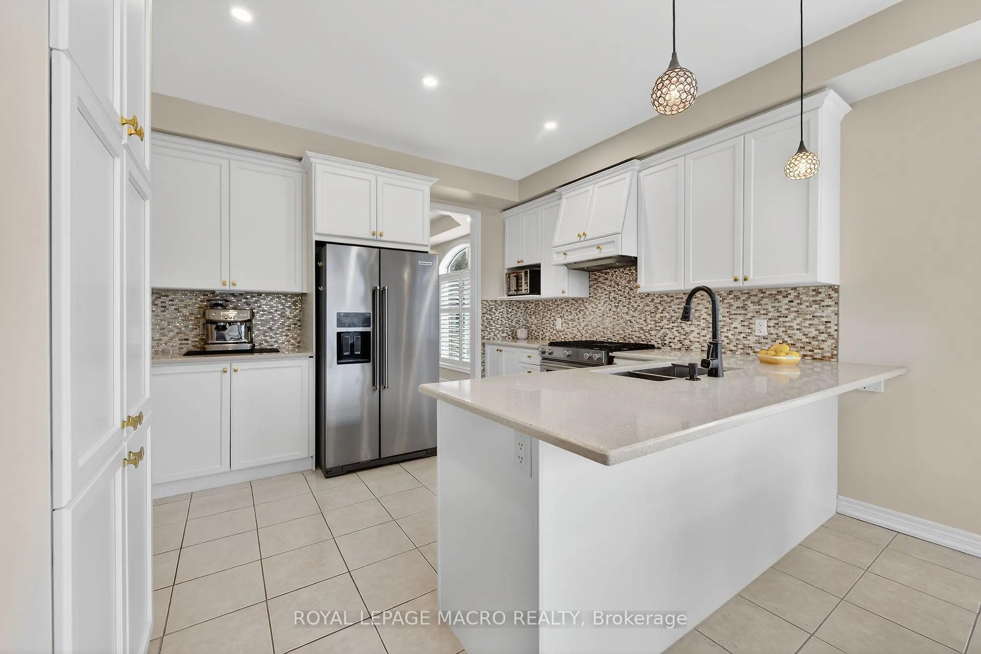 Photo 10 of 3 Grandell Drive, Hamilton, Meadowlands — HOMEH