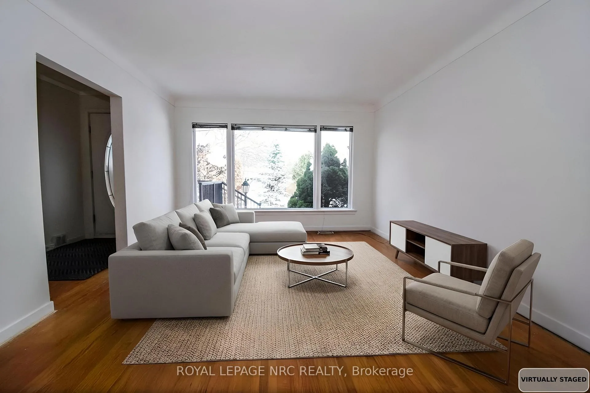 Photo 9 of 4 Glenbarr Road, St. Catharines, Glendale/Glenridge — HOMEH