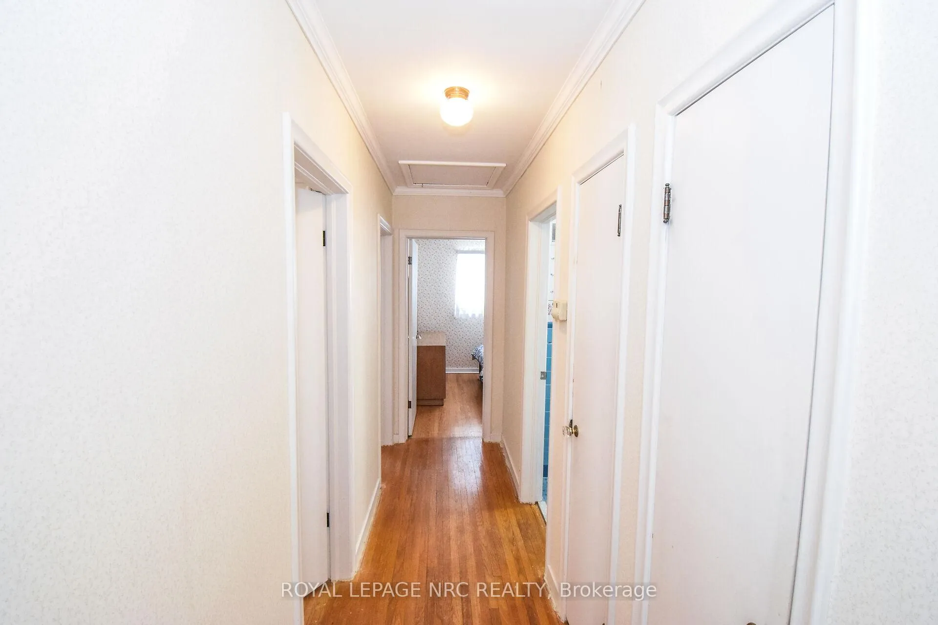Photo 18 of 4 Glenbarr Road, St. Catharines, Glendale/Glenridge — HOMEH