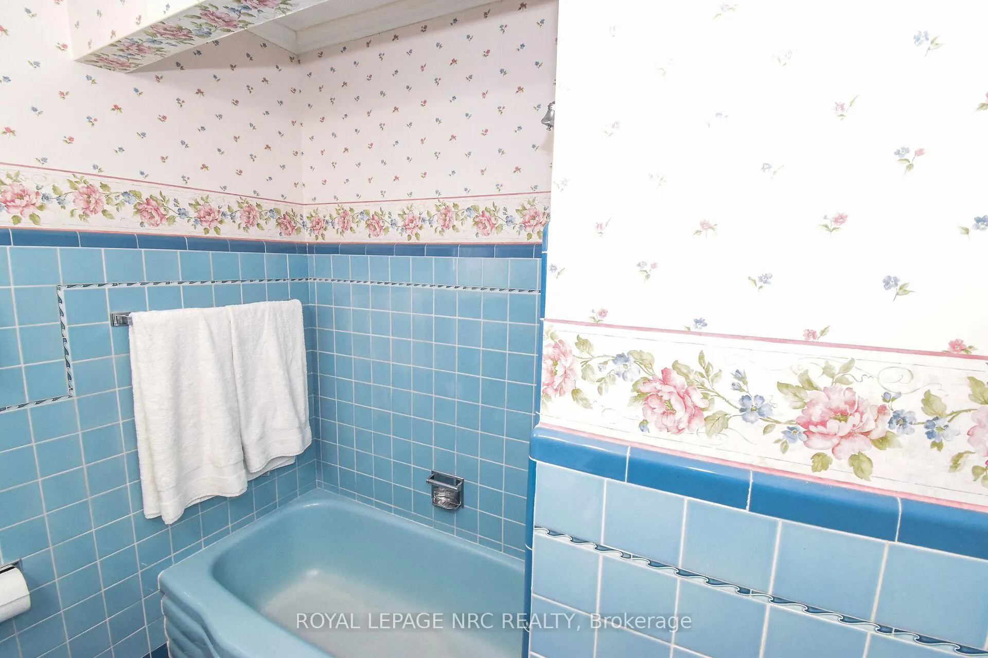 Photo 26 of 4 Glenbarr Road, St. Catharines, Glendale/Glenridge — HOMEH