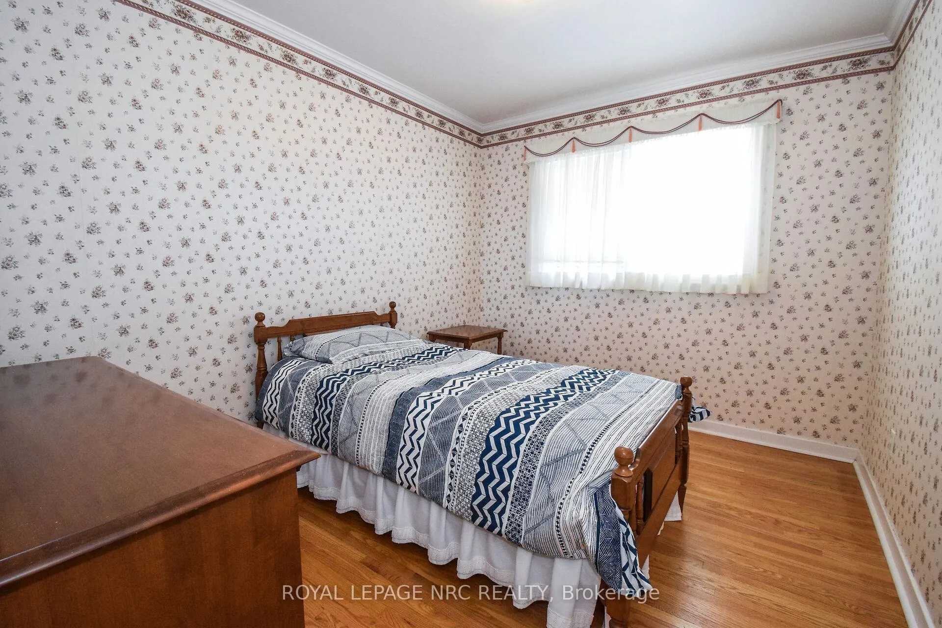 Photo 29 of 4 Glenbarr Road, St. Catharines, Glendale/Glenridge — HOMEH