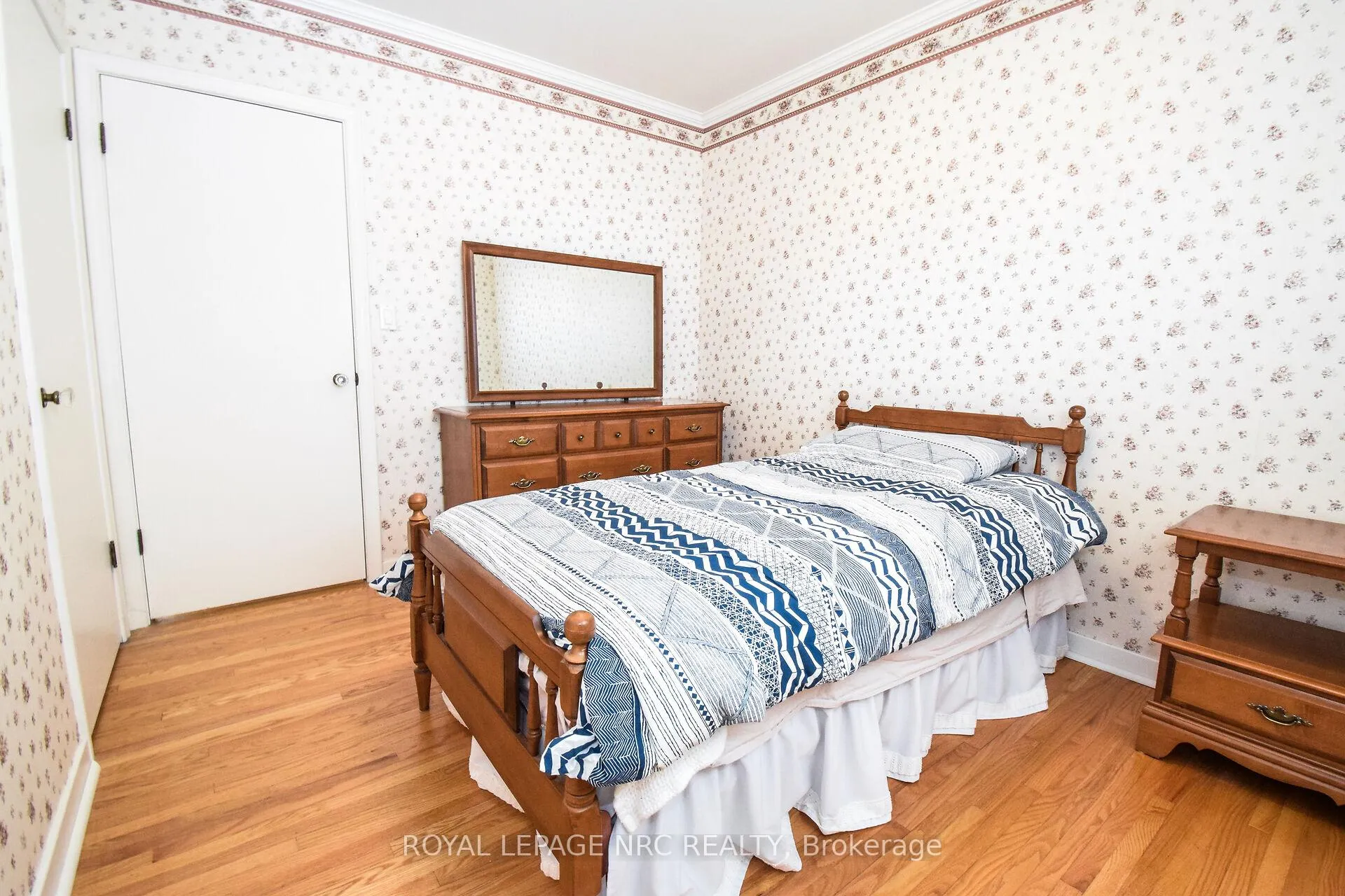 Photo 30 of 4 Glenbarr Road, St. Catharines, Glendale/Glenridge — HOMEH