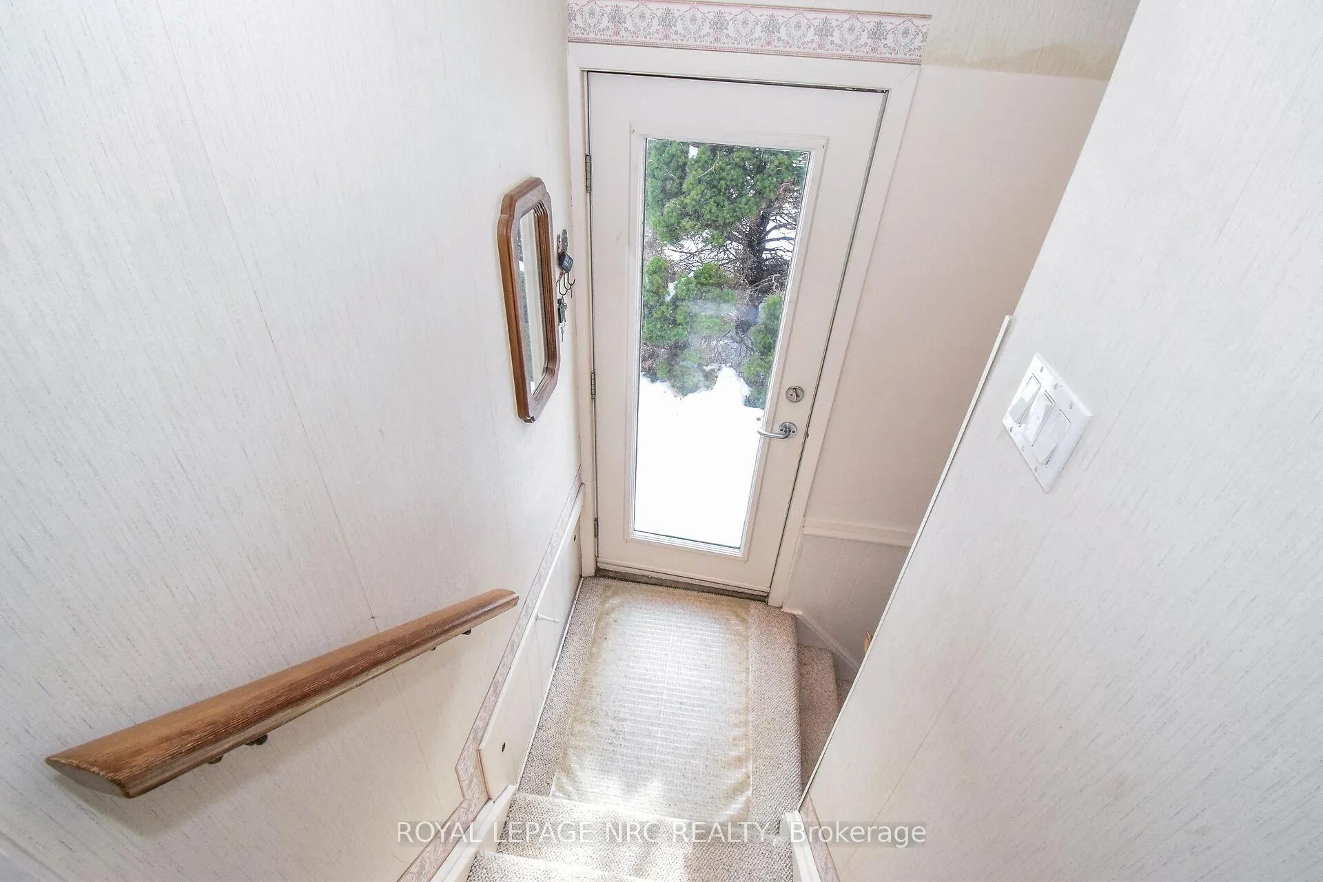 Photo 31 of 4 Glenbarr Road, St. Catharines, Glendale/Glenridge — HOMEH