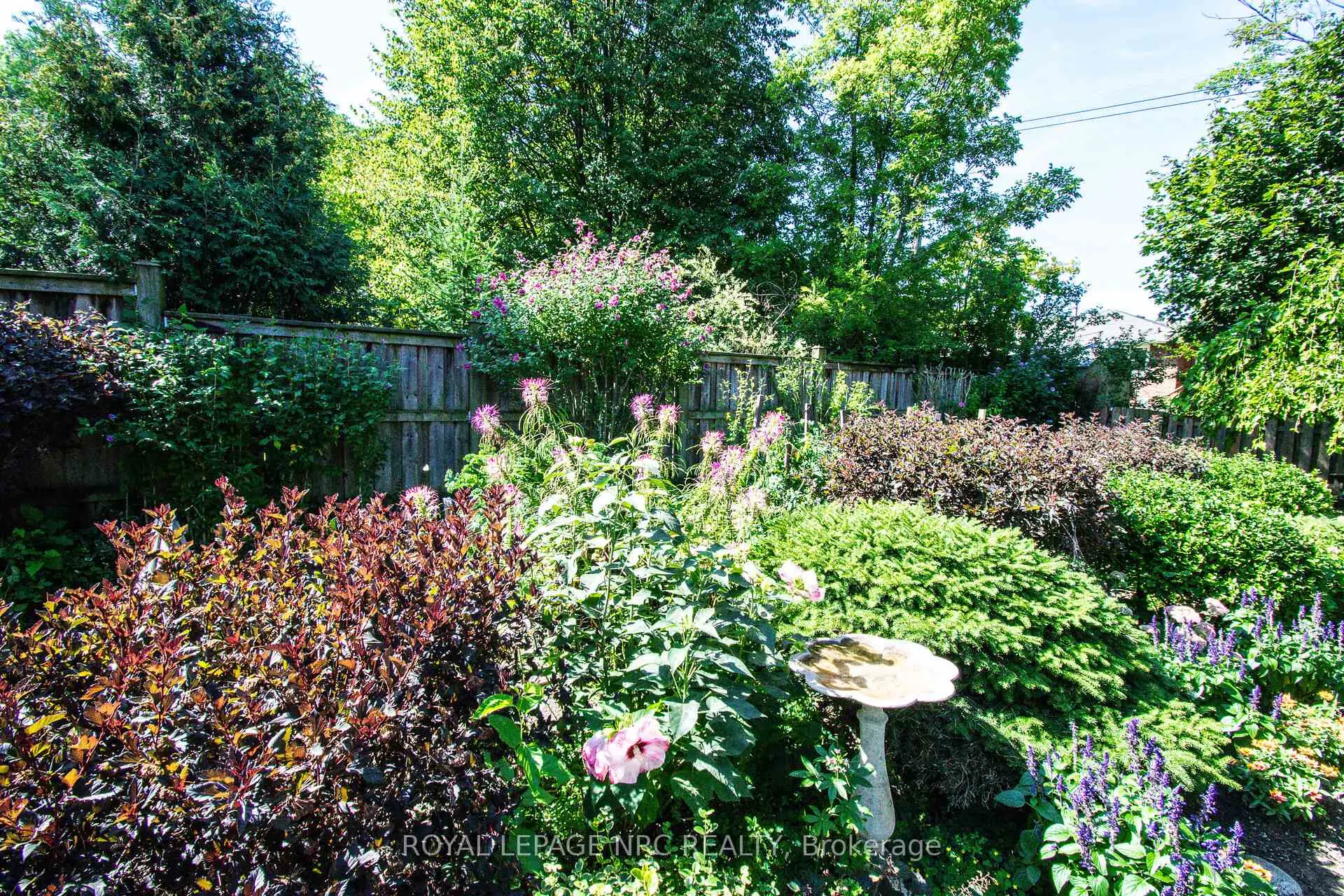 Photo 49 of 4 Glenbarr Road, St. Catharines, Glendale/Glenridge — HOMEH
