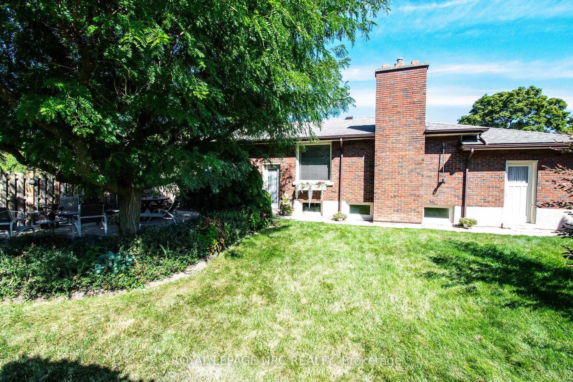 Photo 50 of 4 Glenbarr Road, St. Catharines, Glendale/Glenridge — HOMEH