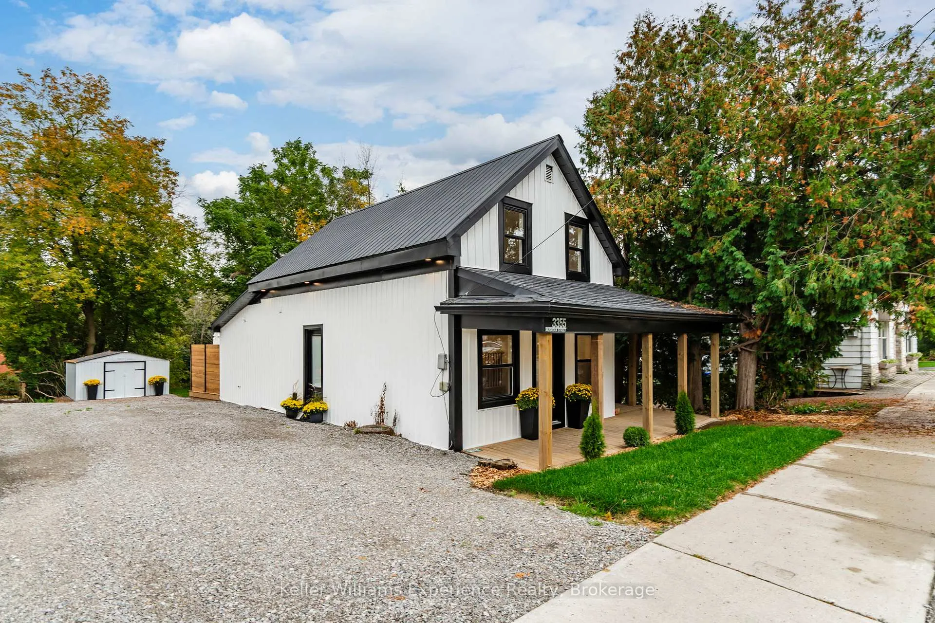 Front of 3355 Muskoka Street