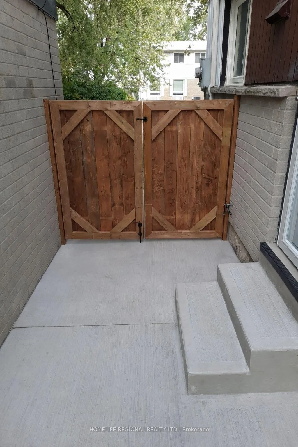 Photo 29 of 26 Garrison Square, Brampton, Northgate — HOMEH