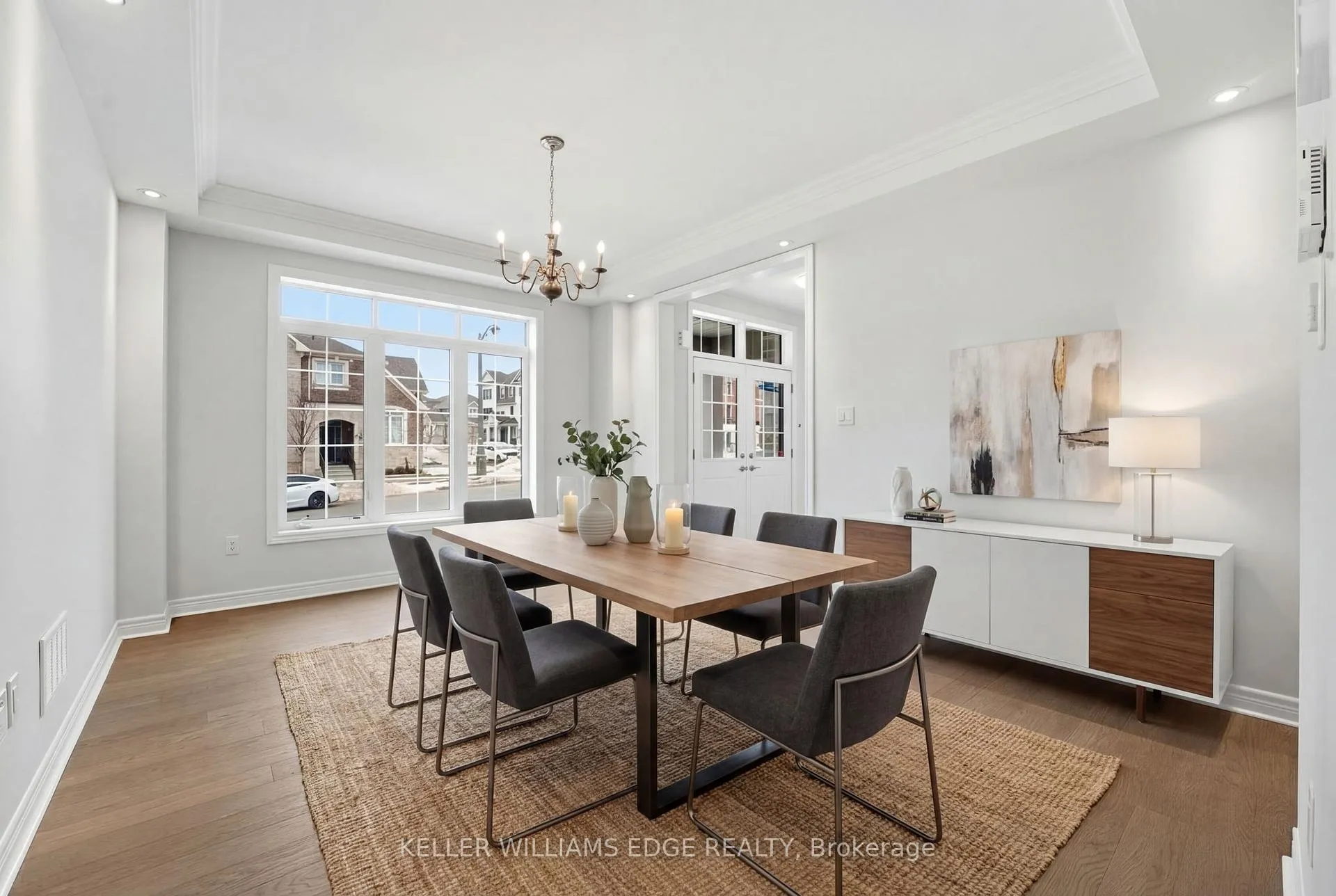 Photo 5 of 132 Settlers Road E, Oakville, Glenorchy — HOMEH