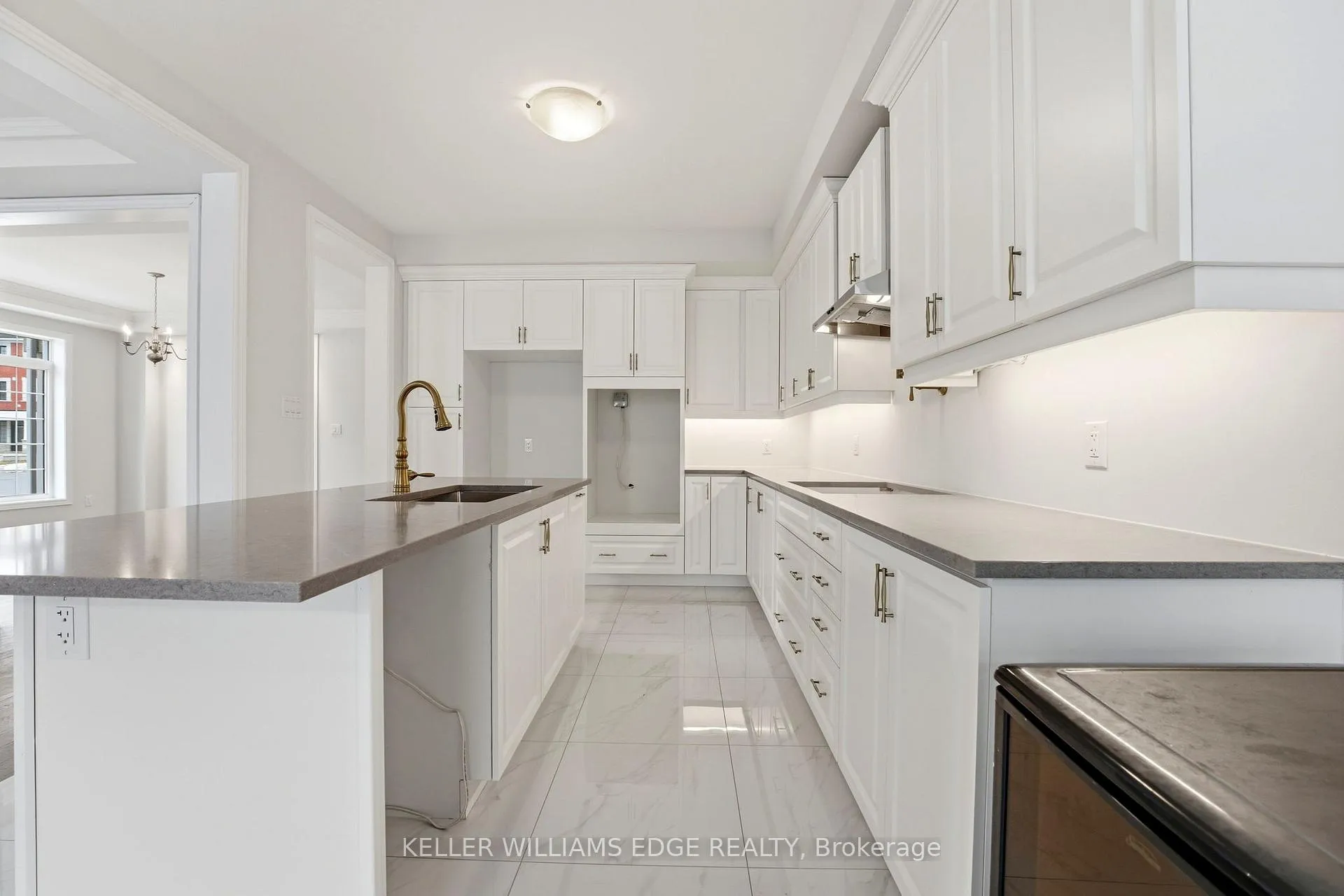 Photo 8 of 132 Settlers Road E, Oakville, Glenorchy — HOMEH