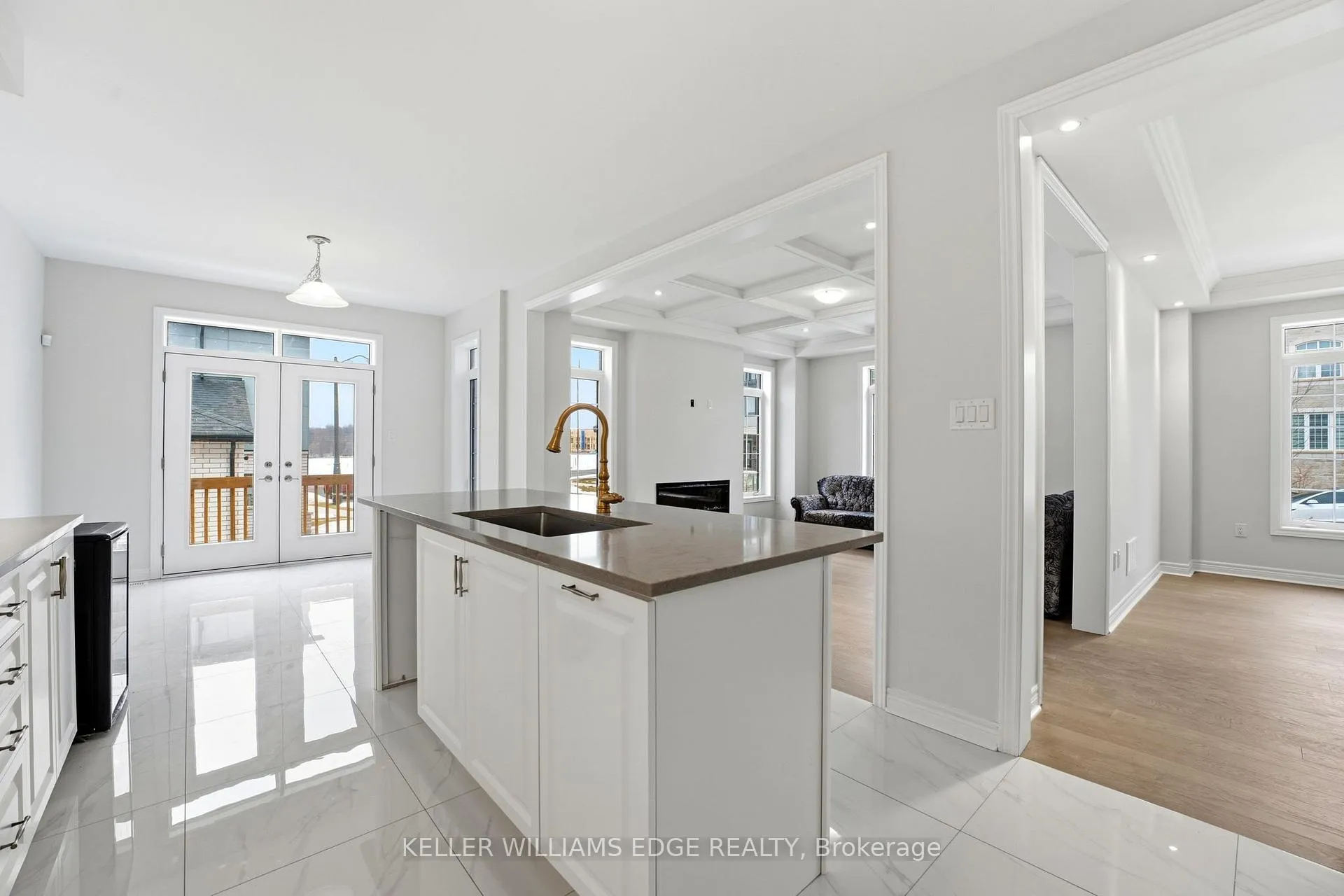 Photo 9 of 132 Settlers Road E, Oakville, Glenorchy — HOMEH