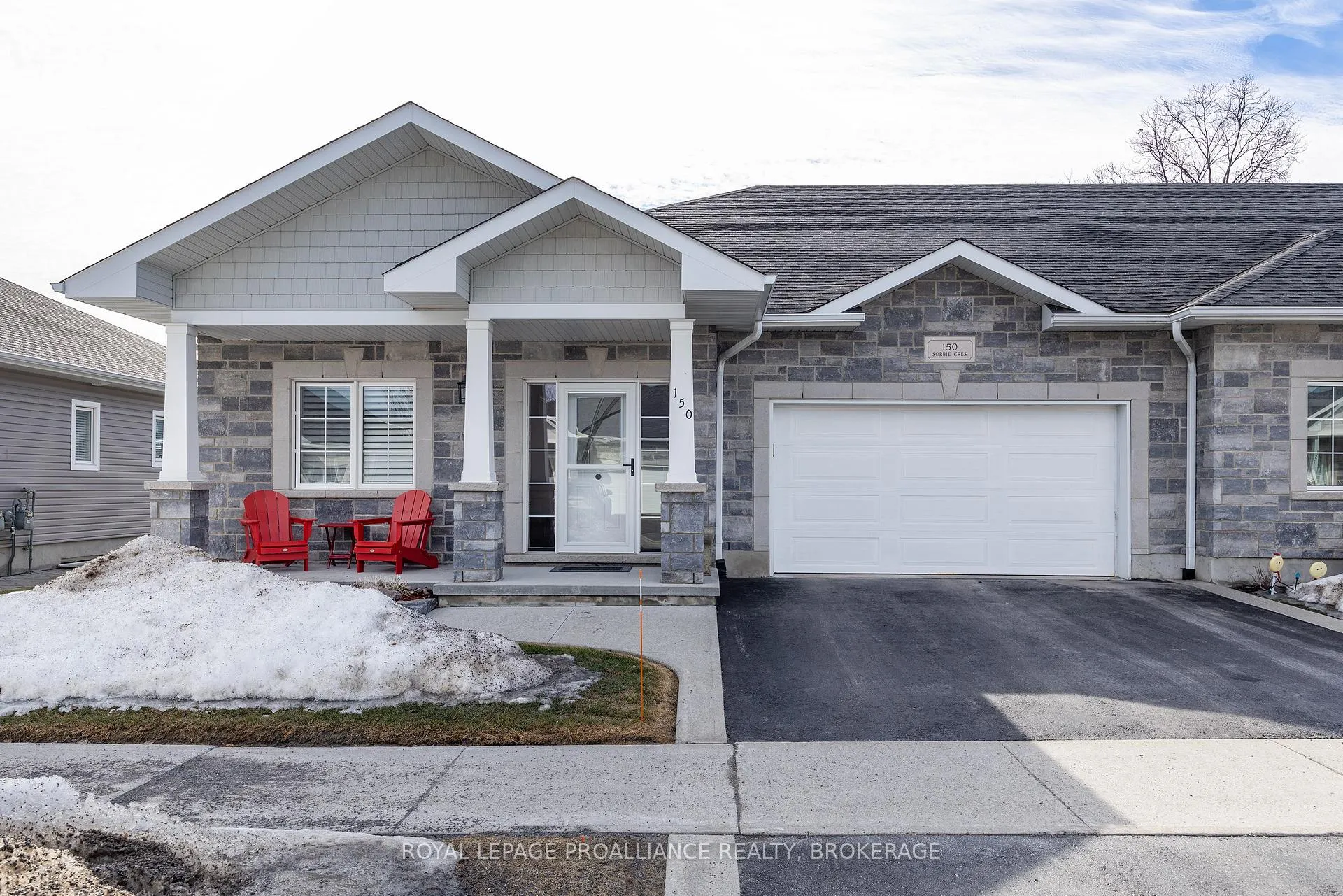 Photo 3 of 150 Sorbie Crescent, Loyalist, Amherstview — HOMEH