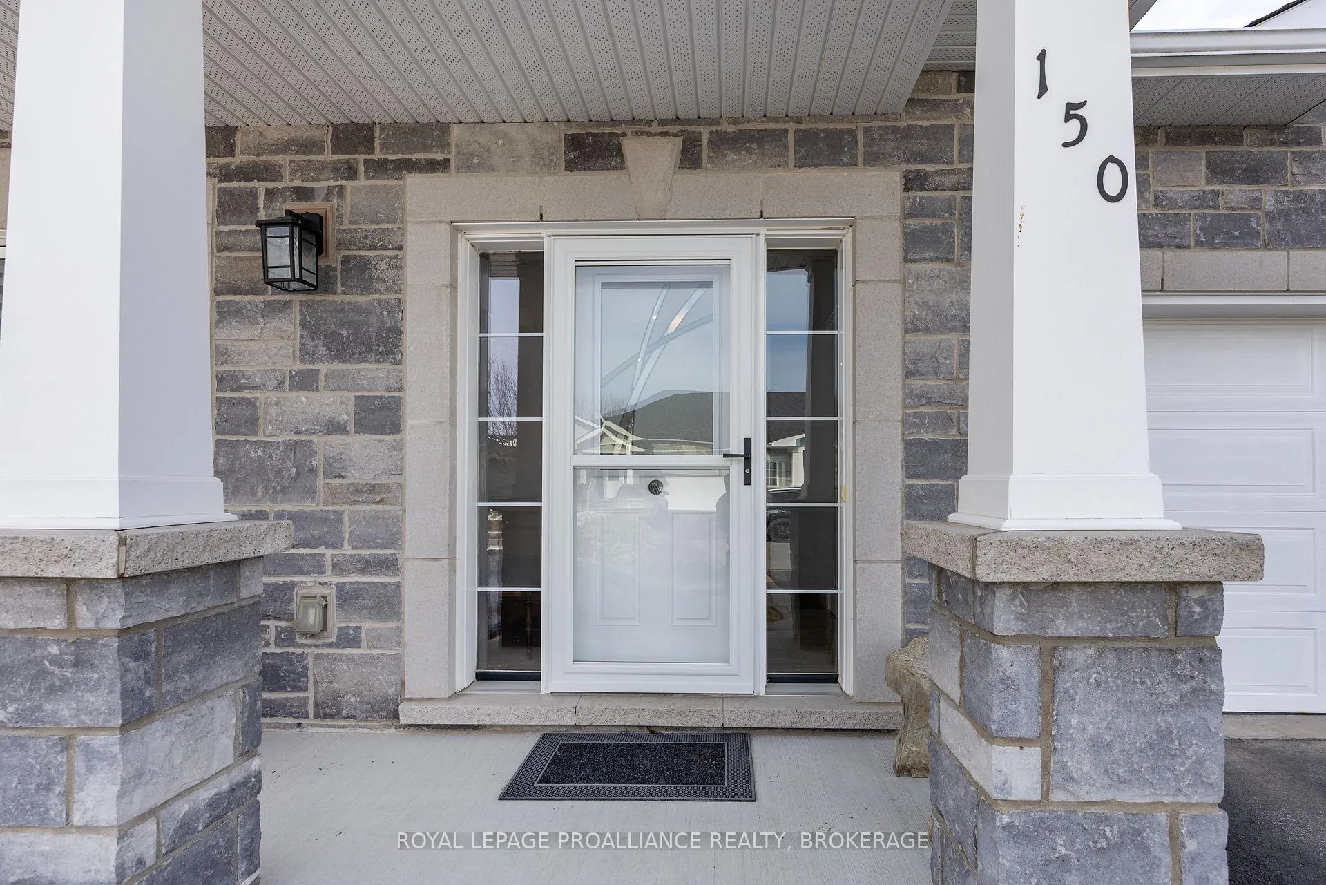 Photo 4 of 150 Sorbie Crescent, Loyalist, Amherstview — HOMEH
