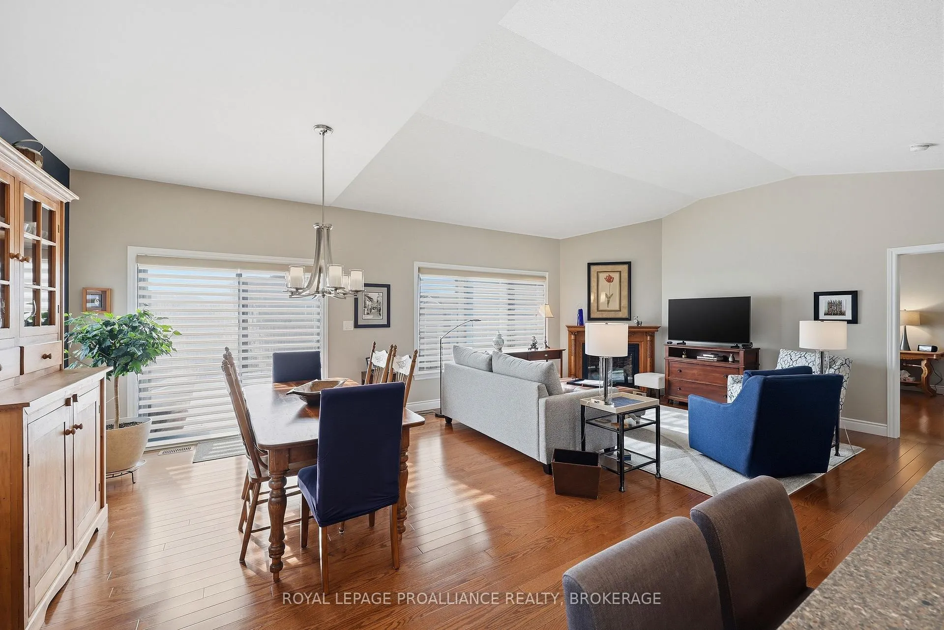 Photo 18 of 150 Sorbie Crescent, Loyalist, Amherstview — HOMEH